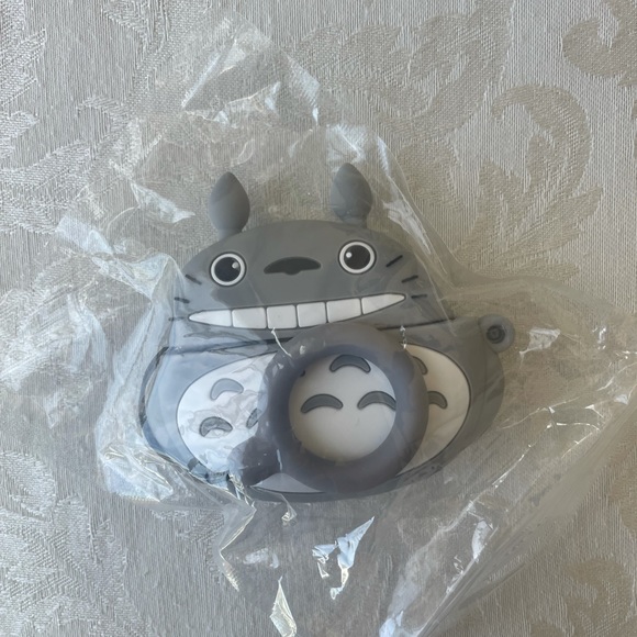 3D Totoro AirPods PRO Case - Picture 2 of 2
